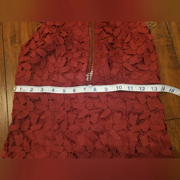 NWT Bardot Burgundy Gemma Halter Lace Dress Size 4 - Picture 13 of 14